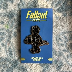 Fall out crate pin